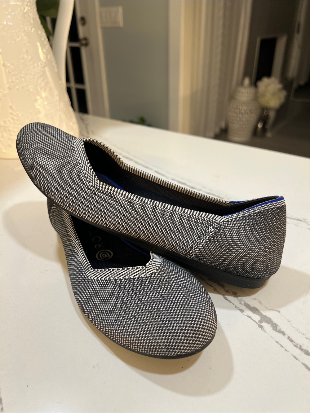 Rothy's Black & White Knit Ballet Flats with Blue Trim size 8.5 - Picture 7 of 13